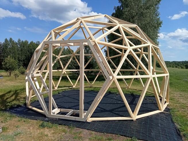 Kopuła geodezyjna 35m2. Konstrukcja pod glamping. OFF GRID.
