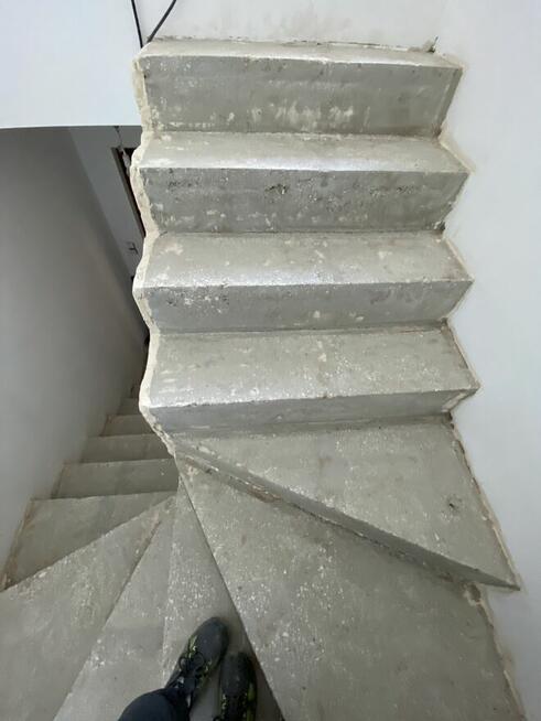 Mikrocement Łódź – podłogi, ściany, schody | Premium efekt