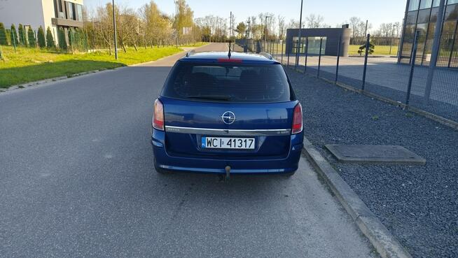 Opel Astra H 2007r 1.9CDTi Klima Hak Tempomat Ładna Sprawna Nowy Dwumas