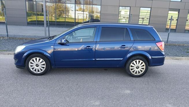 Opel Astra H 2007r 1.9CDTi Klima Hak Tempomat Ładna Sprawna Nowy Dwumas