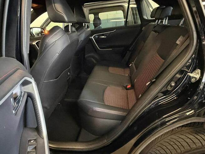 Toyota RAV-4 2,5 AWD selection full LED hybryda plug in