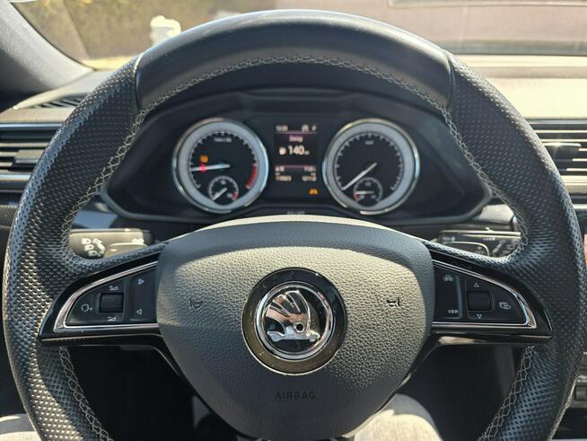 Škoda Superb 2.0 150 Full Led Navi HAK Kamera Sport LINE Gwarancja
