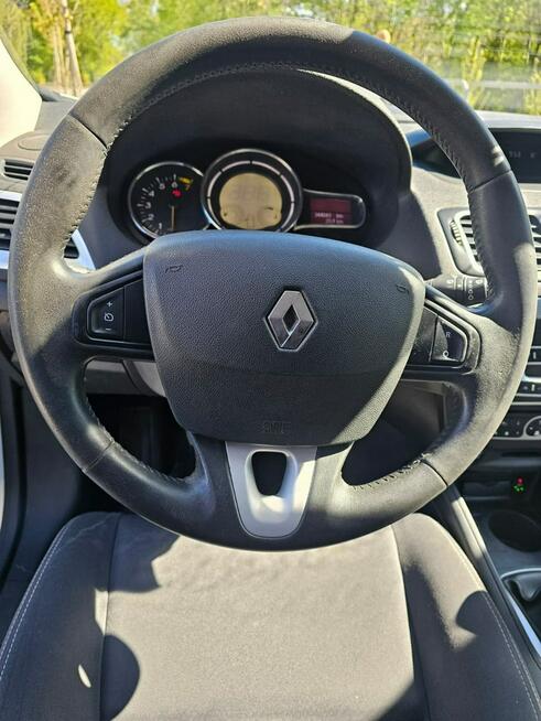 Renault Megane benzyna 1.4 + LPG - 2011r