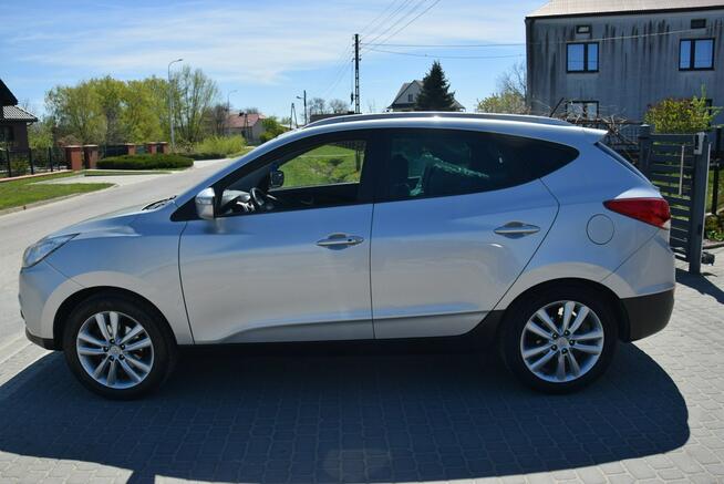 Hyundai ix35 2.0B Automat Navi Kamera 2 KPL KÓŁ Panorama Grzane Fotele Sprowadzony