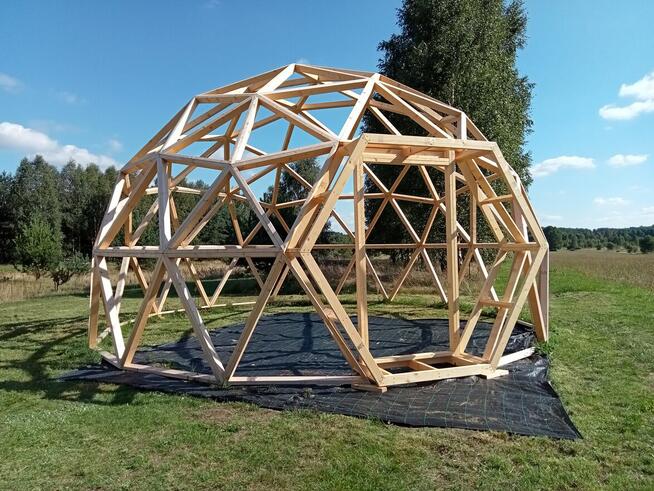Kopuła geodezyjna 35m2. Konstrukcja pod glamping. OFF GRID.