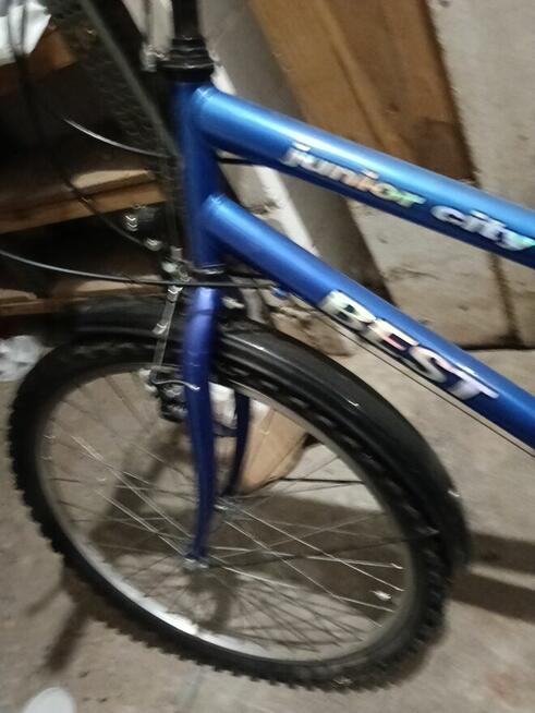 Rower dziecięcy marki Best, model Junior City 8-speed.