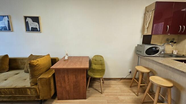 Nowoczesna, przytulna kawalerka 25 m² – Tychy (B)