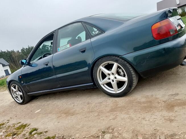 Zamienię Audi A4b5 na mini van typu Opel combo