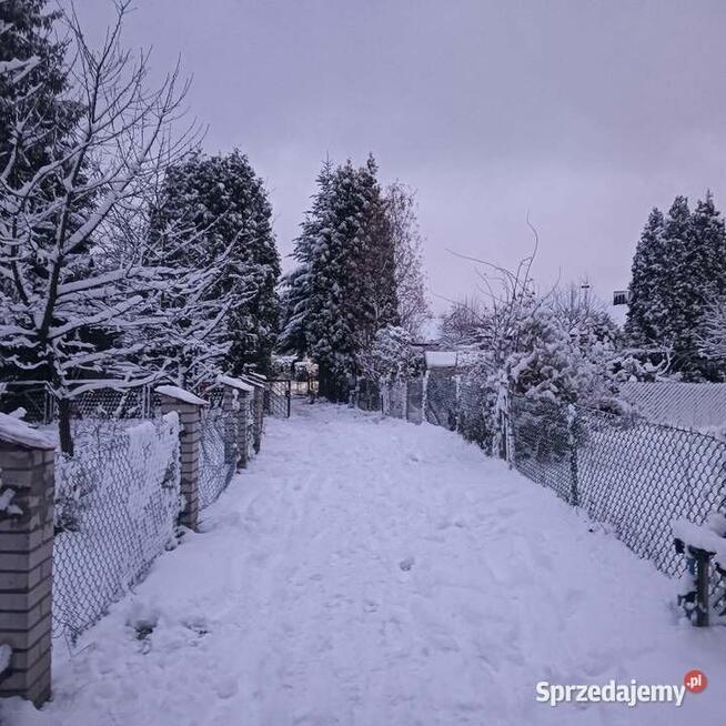 kawalerka 25m (2 pokoje), duży balkon, winda, os. Handlowe