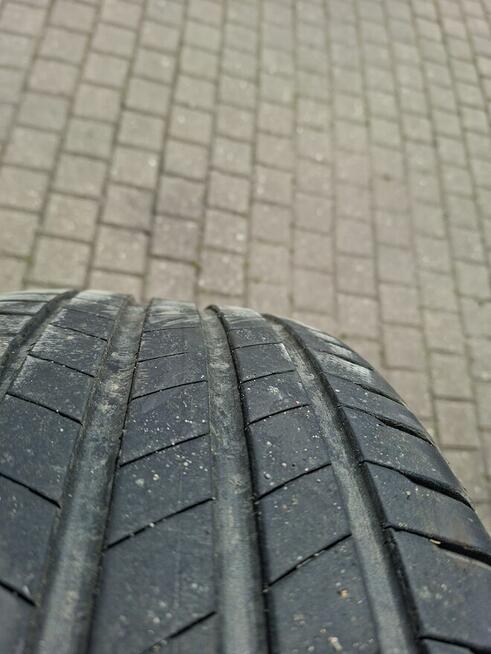 Opony Bridgestone 205/55/17 r TURANZO t oo5 rok 19 bieżnik o