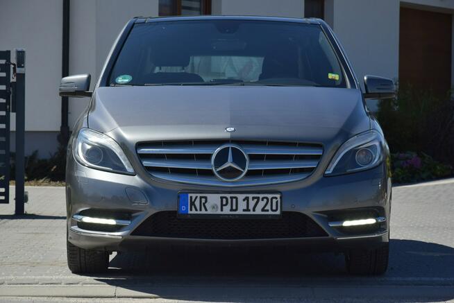 Mercedes B 180 1.5D Automat Navi Kamera PDC Oryginał Lakier Tempomat Sprowadzony