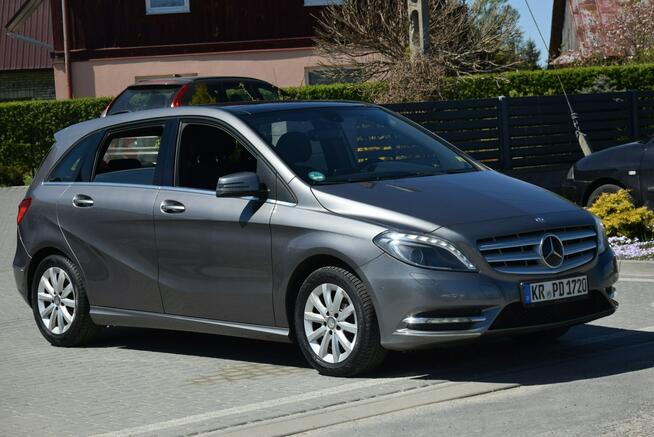 Mercedes B 180 1.5D Automat Navi Kamera PDC Oryginał Lakier Tempomat Sprowadzony