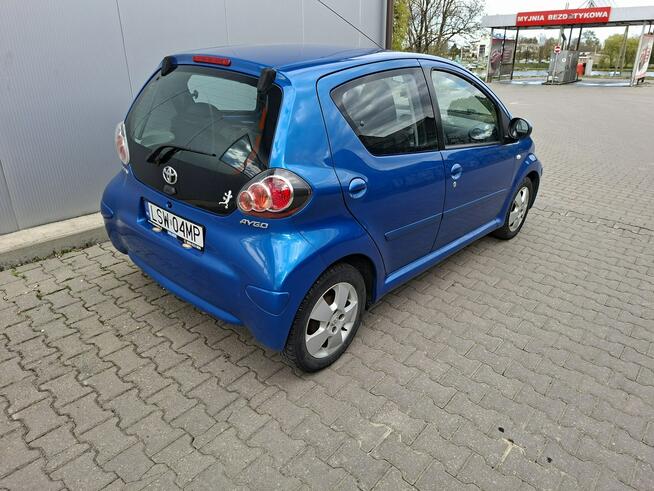Toyota Aygo 1.0 Benzyna klimatyzacja 5 drzwi ważne opłaty