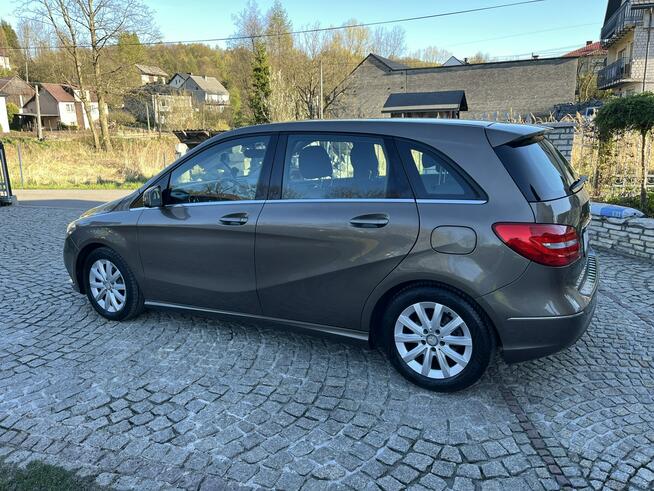 Mercedes B 160 Mały Przeb 132 tys km piękny kolor