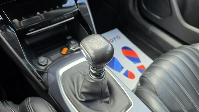Peugeot 2008 navi ledy climatronic bisiness-line zarejestrowany nowy rozrząd
