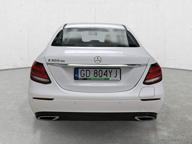 Mercedes E 300