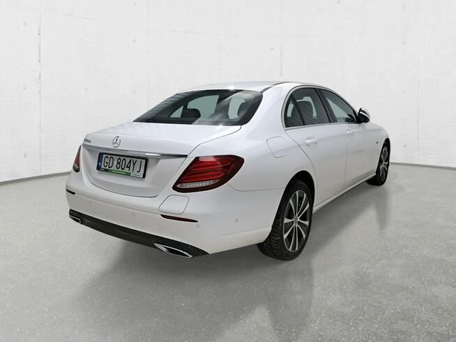 Mercedes E 300