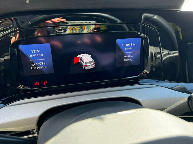 Volkswagen Golf 2.0TDI 150 Automat KeyLess Radar Navi CarPlay