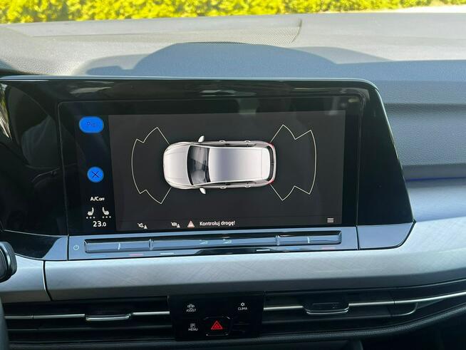 Volkswagen Golf 2.0TDI 150 Automat KeyLess Radar Navi CarPlay