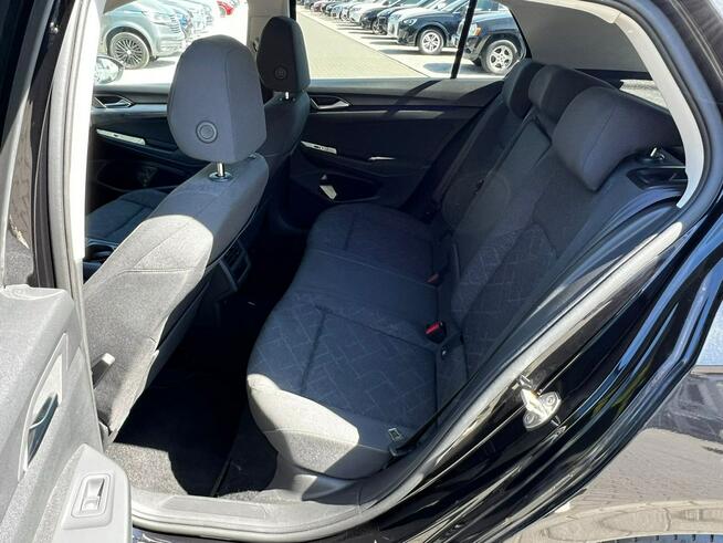 Volkswagen Golf 2.0TDI 150 Automat KeyLess Radar Navi CarPlay