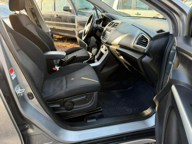 Suzuki SX4 S-Cross 1,6i 4x4 automat 120KM LED navi