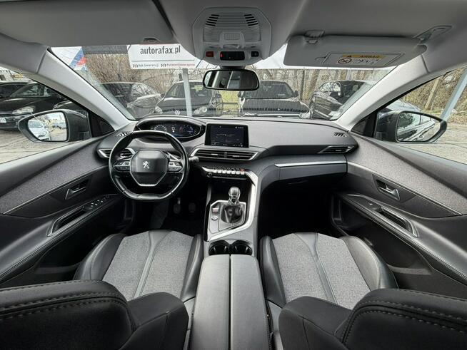 Peugeot 5008 Klimatronic 2-stref, Asystenci, Hak, 7 osobowy, CarPlay/AndroidAuto