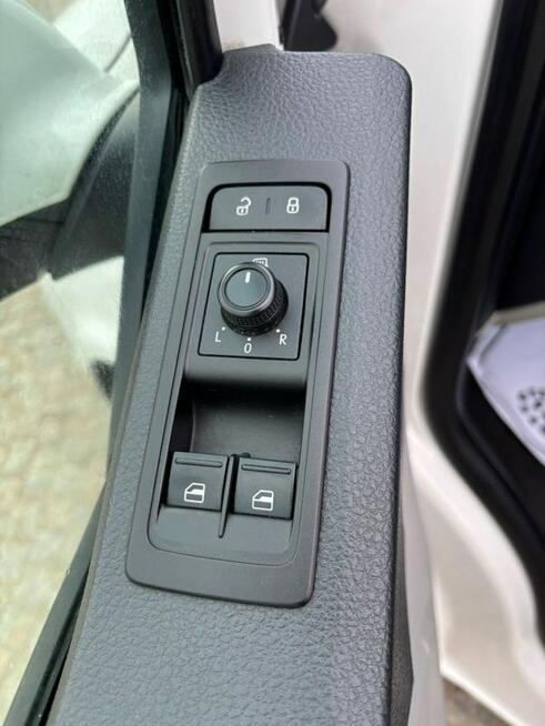 Volkswagen Transporter 2.0 TDI//150KM//DSG//Zadbany// Nawigacja//