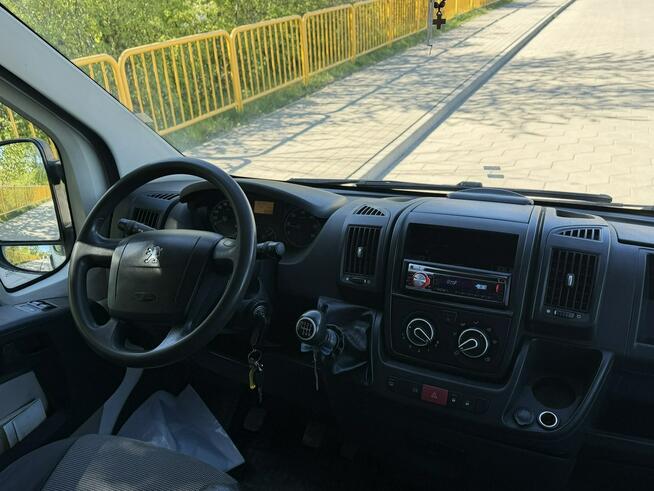 Peugeot Boxer 2.2HDI 120KM 9-osobowy DOKA