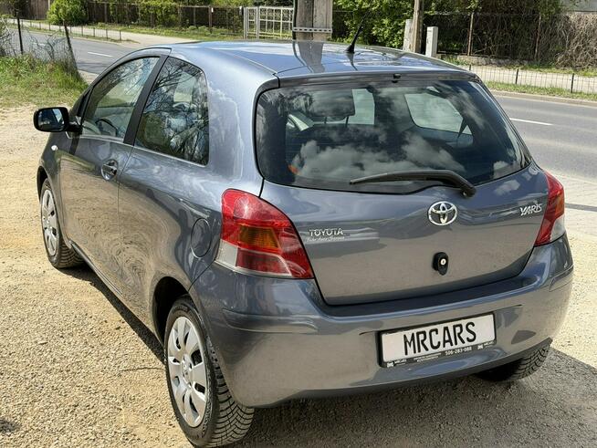 Toyota Yaris 1.3i*101PS*6*Biegowa*Klima*AUX*Metalik*2właściciel*Od*Nowości*Bez*Wkła