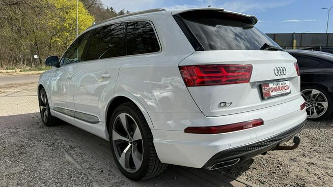 Audi Q7 3.0tdi quattro 3 x s-line max wersja 7os polski salon 1. Rok gwaran
