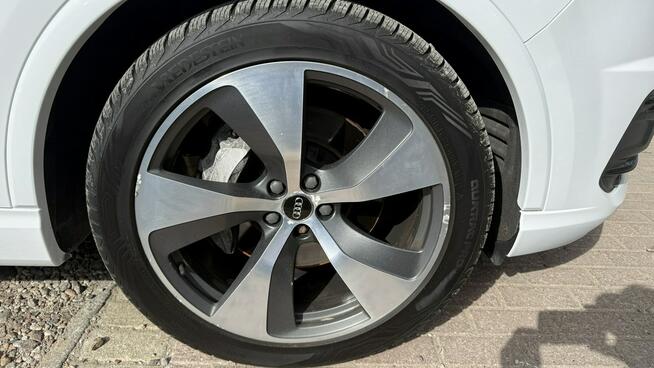 Audi Q7 3.0tdi quattro 3 x s-line max wersja 7os polski salon 1. Rok gwaran