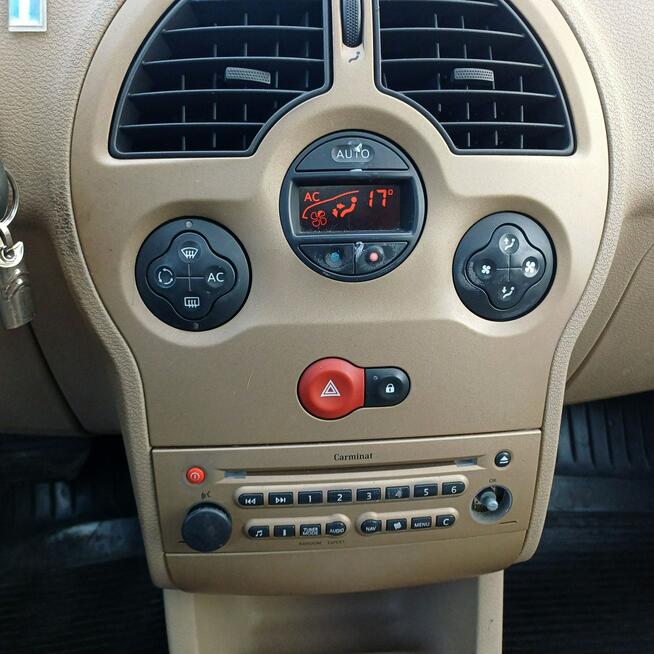 Renault Modus INITIALE PARIS Automat Skórzana tapicerka