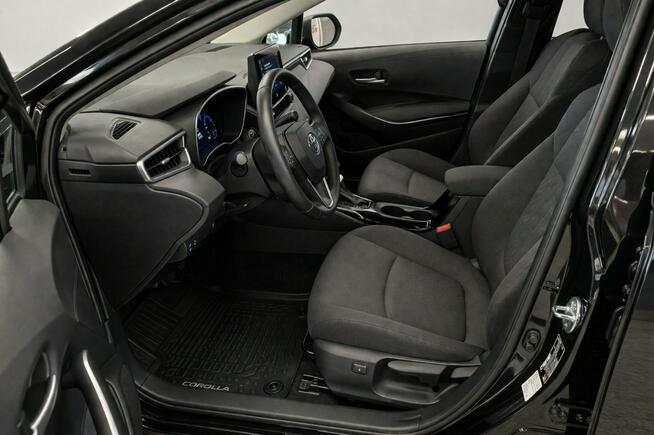 Toyota Corolla 22 Salon Polska 1.8 HYBRID 1wł z Pakietem TECH Serwis ASO