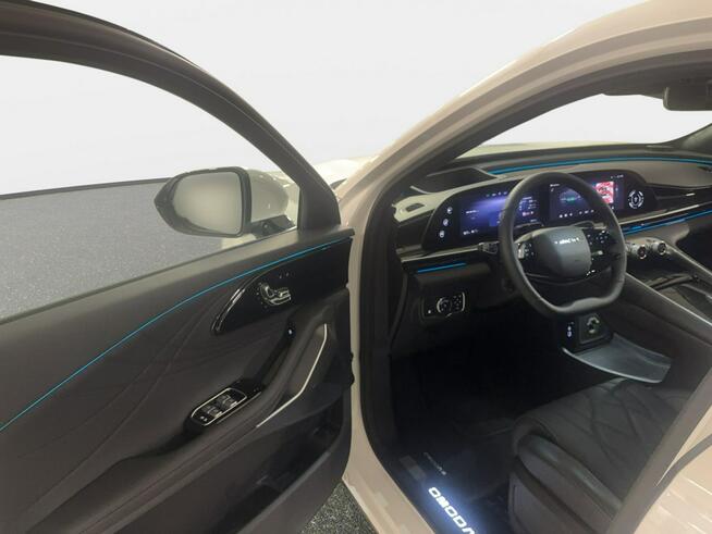 Omoda 9 - 537KM - Super Hybrid - Exclusive