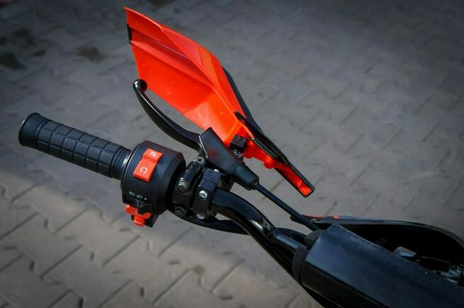 Inna Inny Cross XTR 616 X1 150cc 19/16' MANUAL EL. START LAMPA