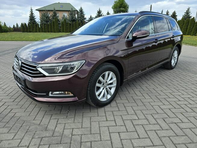 Volkswagen Passat 1,6tdi AUTOMAT.Navi.Klimatr 2 str.Serwis.Tempomat.Łopatki Zmiany Bie.