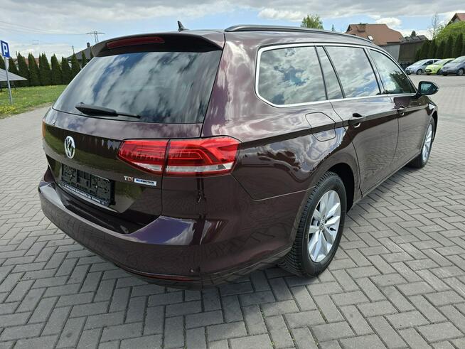 Volkswagen Passat 1,6tdi AUTOMAT.Navi.Klimatr 2 str.Serwis.Tempomat.Łopatki Zmiany Bie.