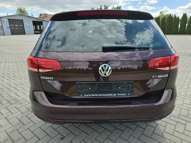 Volkswagen Passat 1,6tdi AUTOMAT.Navi.Klimatr 2 str.Serwis.Tempomat.Łopatki Zmiany Bie.