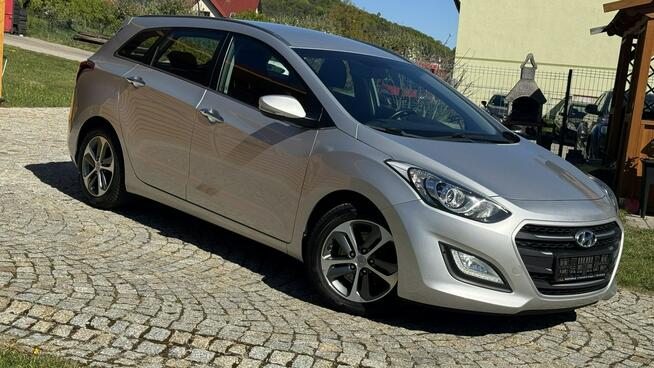 Hyundai i30 1.6 CRDI 110KM z Niemiec, SERWISOWANY, Kamera, Nawigacja, PDC, Led!