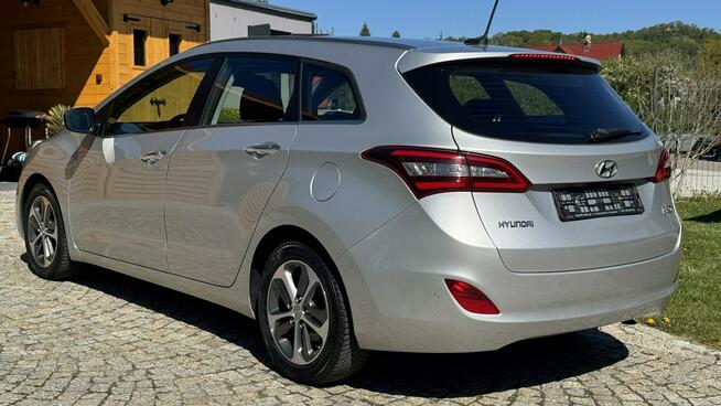 Hyundai i30 1.6 CRDI 110KM z Niemiec, SERWISOWANY, Kamera, Nawigacja, PDC, Led!