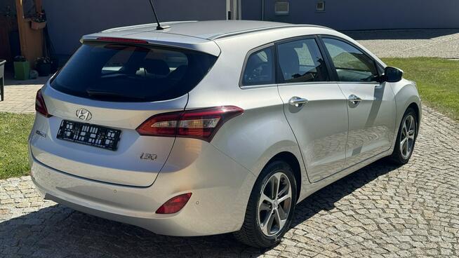 Hyundai i30 1.6 CRDI 110KM z Niemiec, SERWISOWANY, Kamera, Nawigacja, PDC, Led!