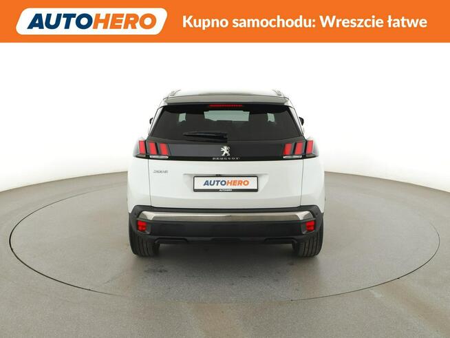 Peugeot 3008 Kamery 360, virtual cockipt, alcantara, panorama,