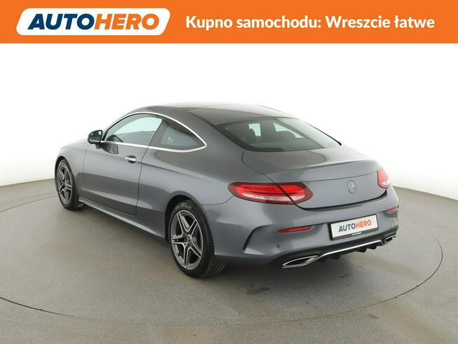 Mercedes C 220 automat full LED skóra/alcantara grzane fotele navi kamery