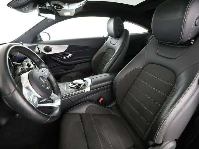 Mercedes C 220 automat full LED skóra/alcantara grzane fotele navi kamery