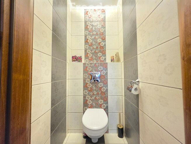 Dom z gotową przestrzenią pod biznes- 280 m2