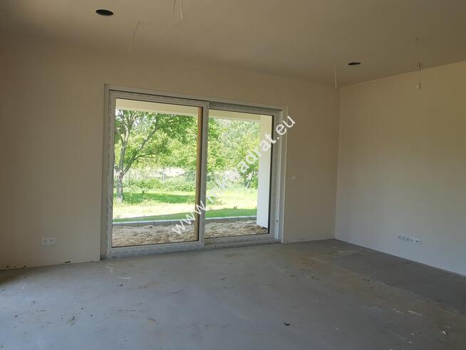 Wolnostojący na dz.1500m2 Las Młochowski/Media