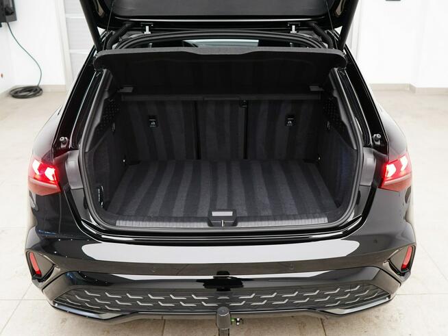 Audi A3 Quattro Sline Matrix TempomatACC Kamery360 HeadUp SONOS3D Webasto