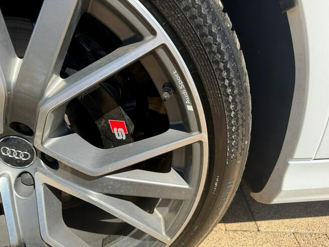 Audi SQ7 MASAZE pneumatyka WENTYLACJA hak skóra PANORAMA laser os skretu MAX