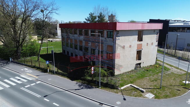 Budynek usługowy – hotel pracowniczy / inwestycja