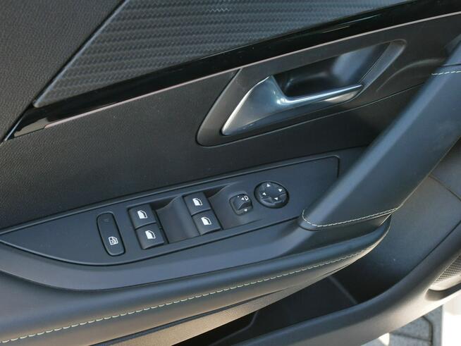 Peugeot 208 GT 50kWh -Panorama -Kamera -Navi -Tempomat -Full LED -Grzane fotele